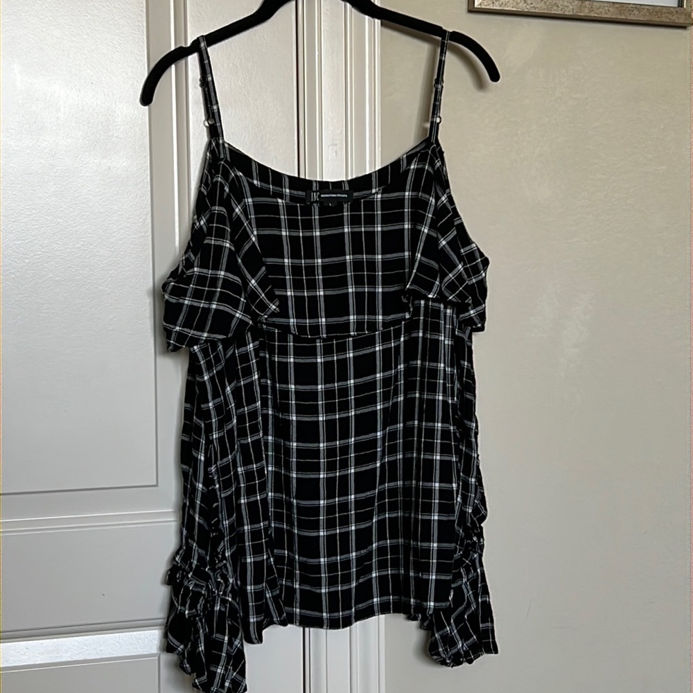 INC international concepts off shoulder top - Picture 2 of 6